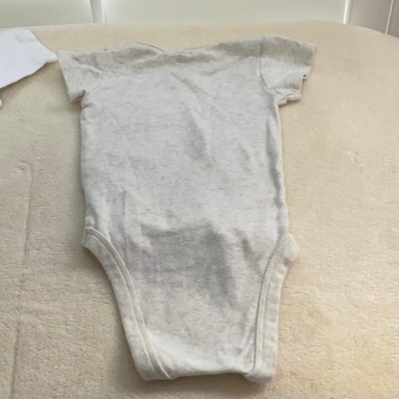 ONIES - Picture 3 of 12